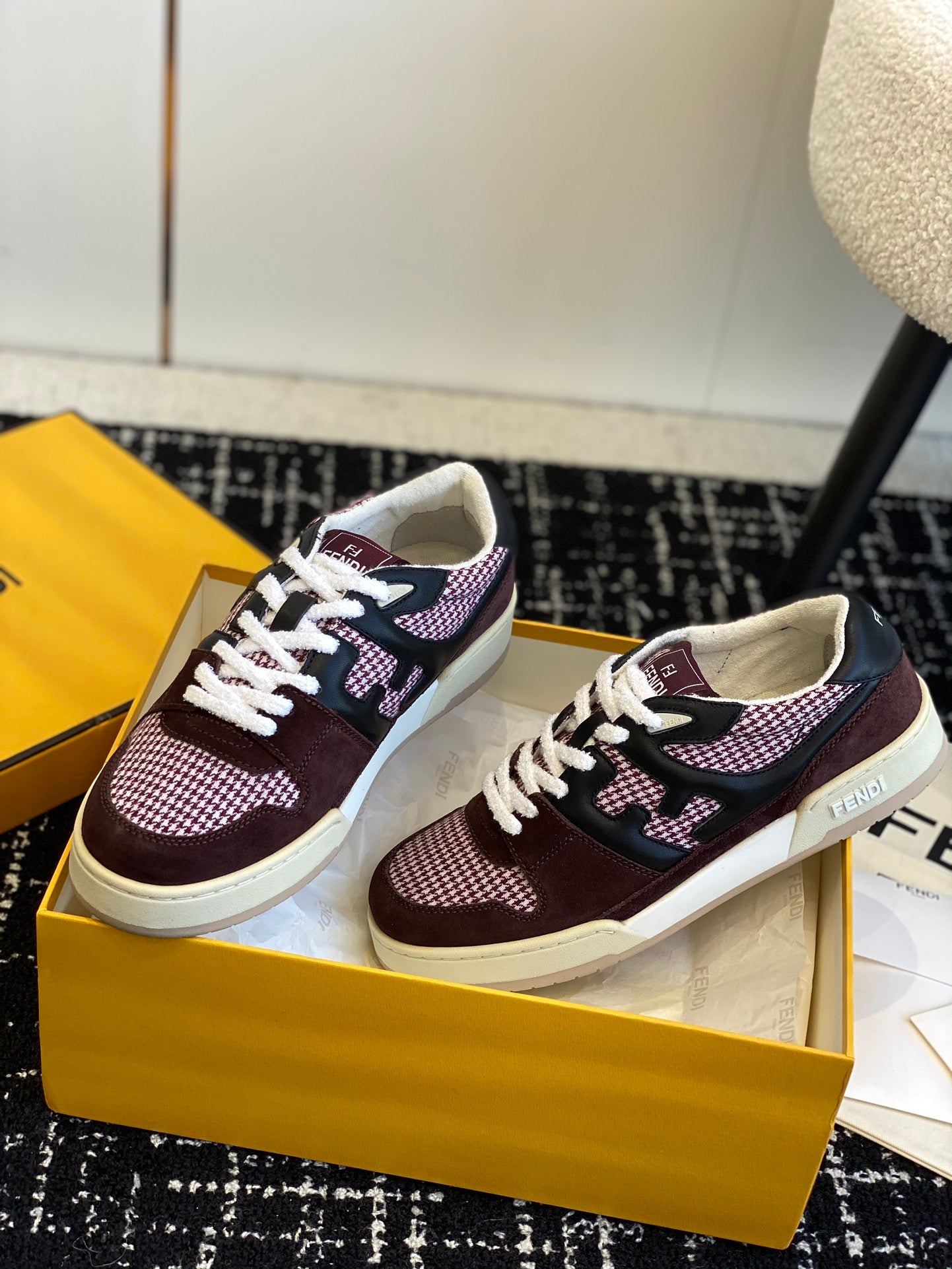 LuxluxHouse Best Quality Shoes Fendi