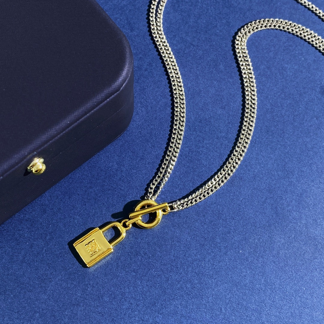 LuxluxHouse Best Quality Accessories Loewe