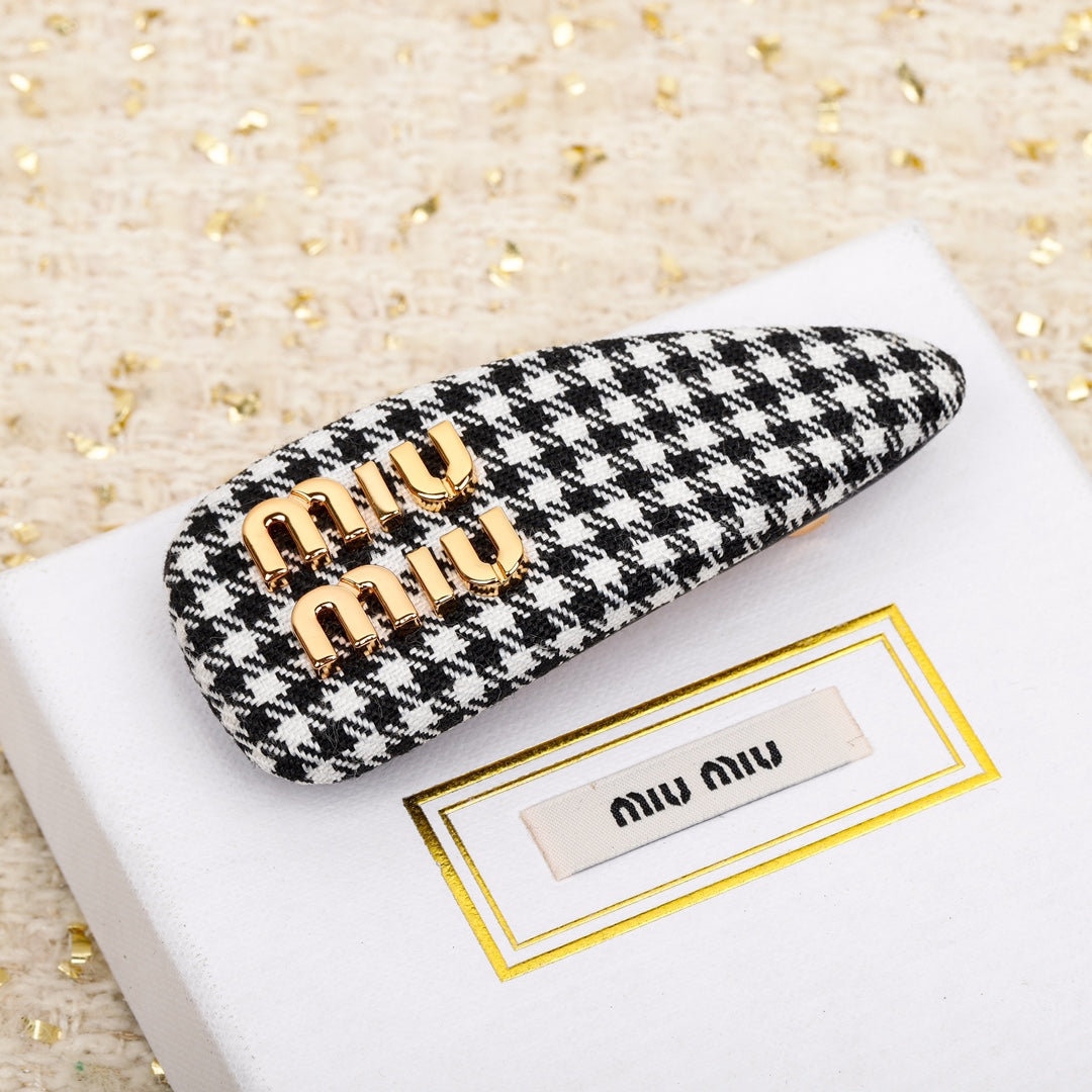 LuxluxHouse Best Quality Accessories Miu Miu