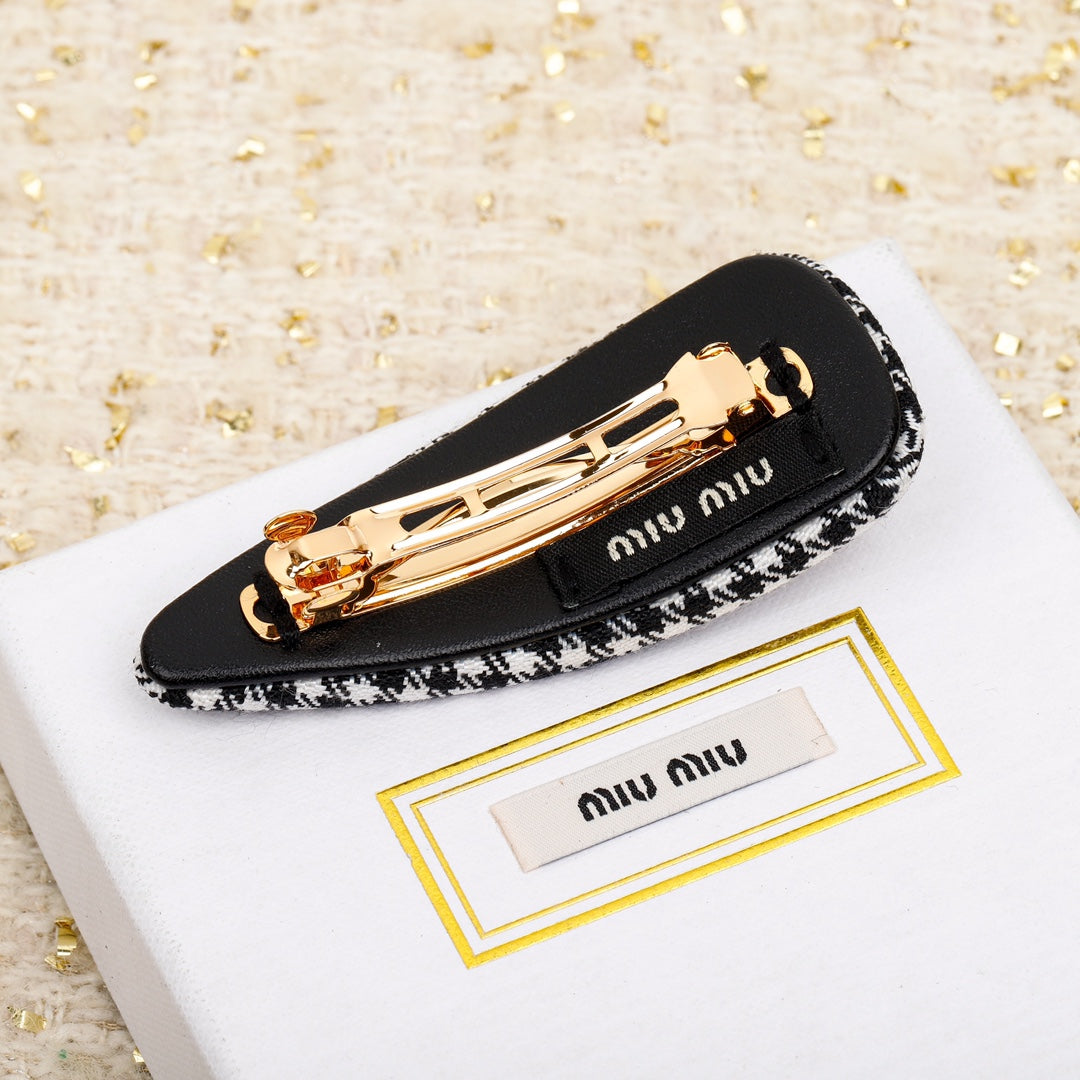 LuxluxHouse Best Quality Accessories Miu Miu