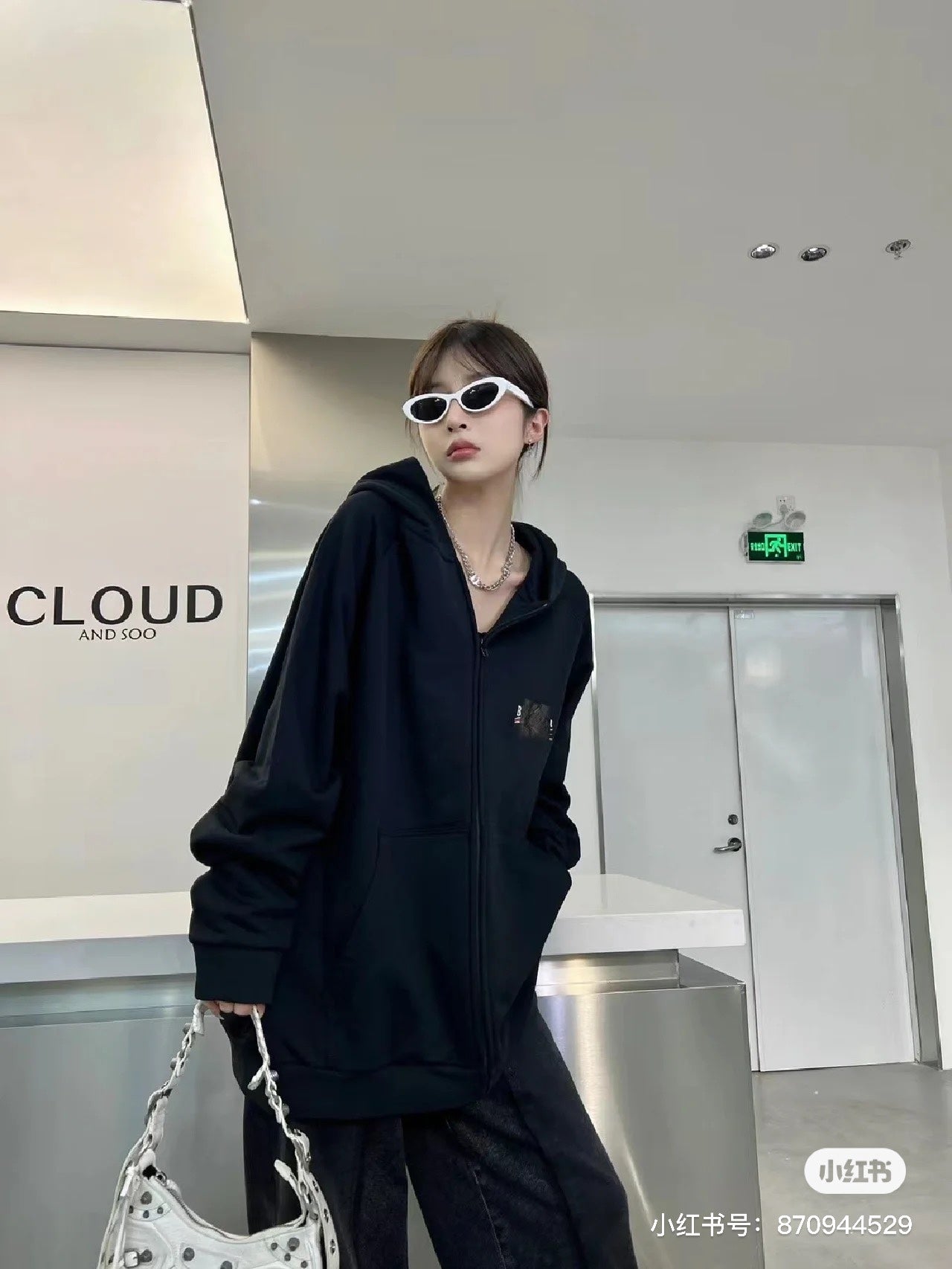 LuxluxHouse Best Quality Clothes Balenciaga Hoodie & Sweater