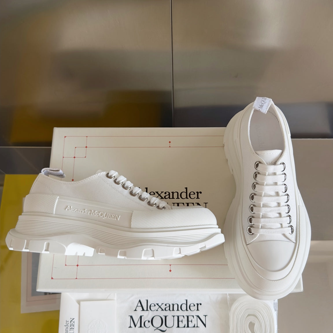 LuxluxHouse Best Quality Shoes Alexander McQueen
