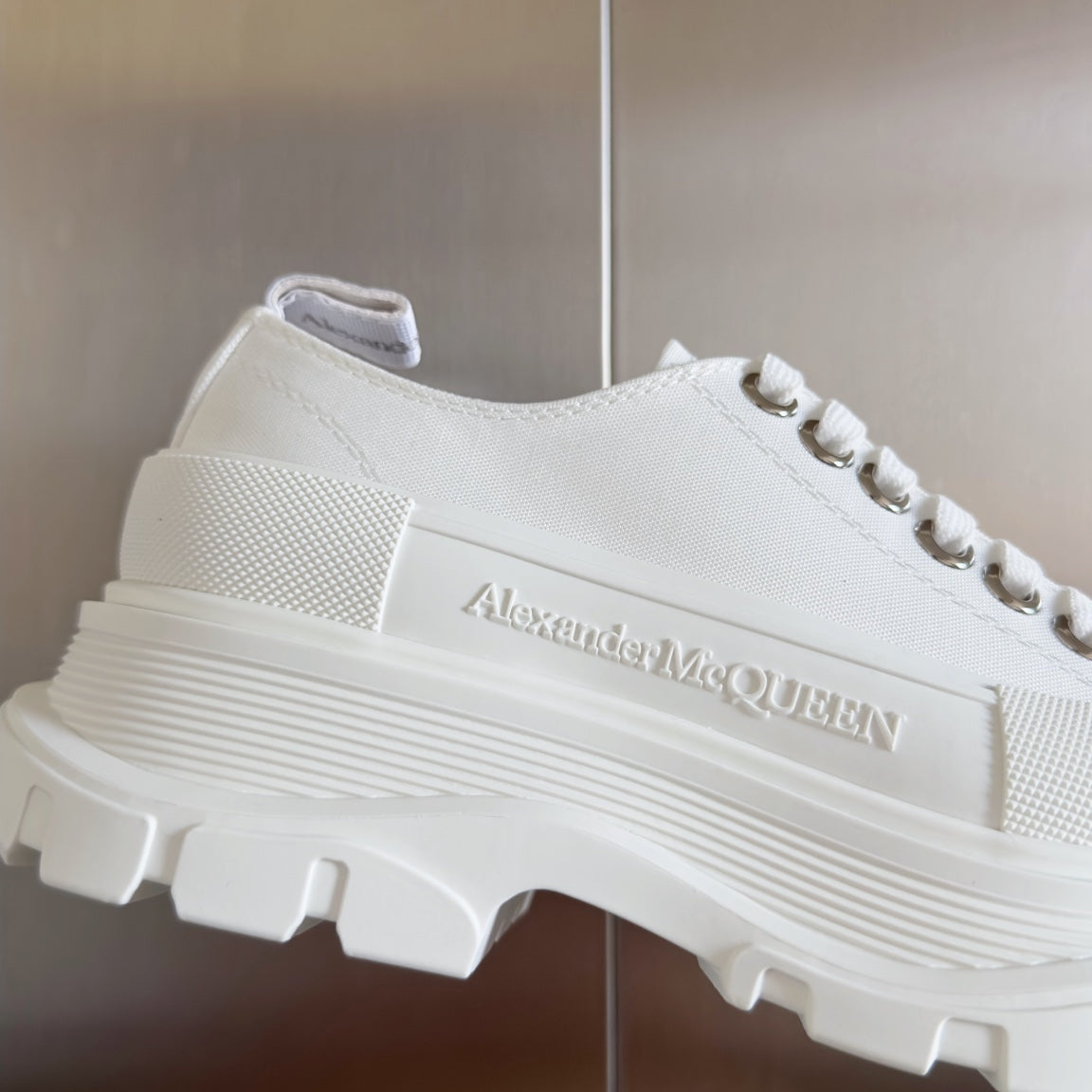 LuxluxHouse Best Quality Shoes Alexander McQueen