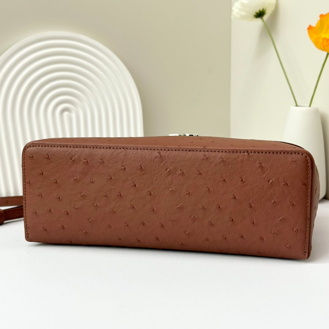 LuxluxHouse Best Quality Bags Loro Piana Women