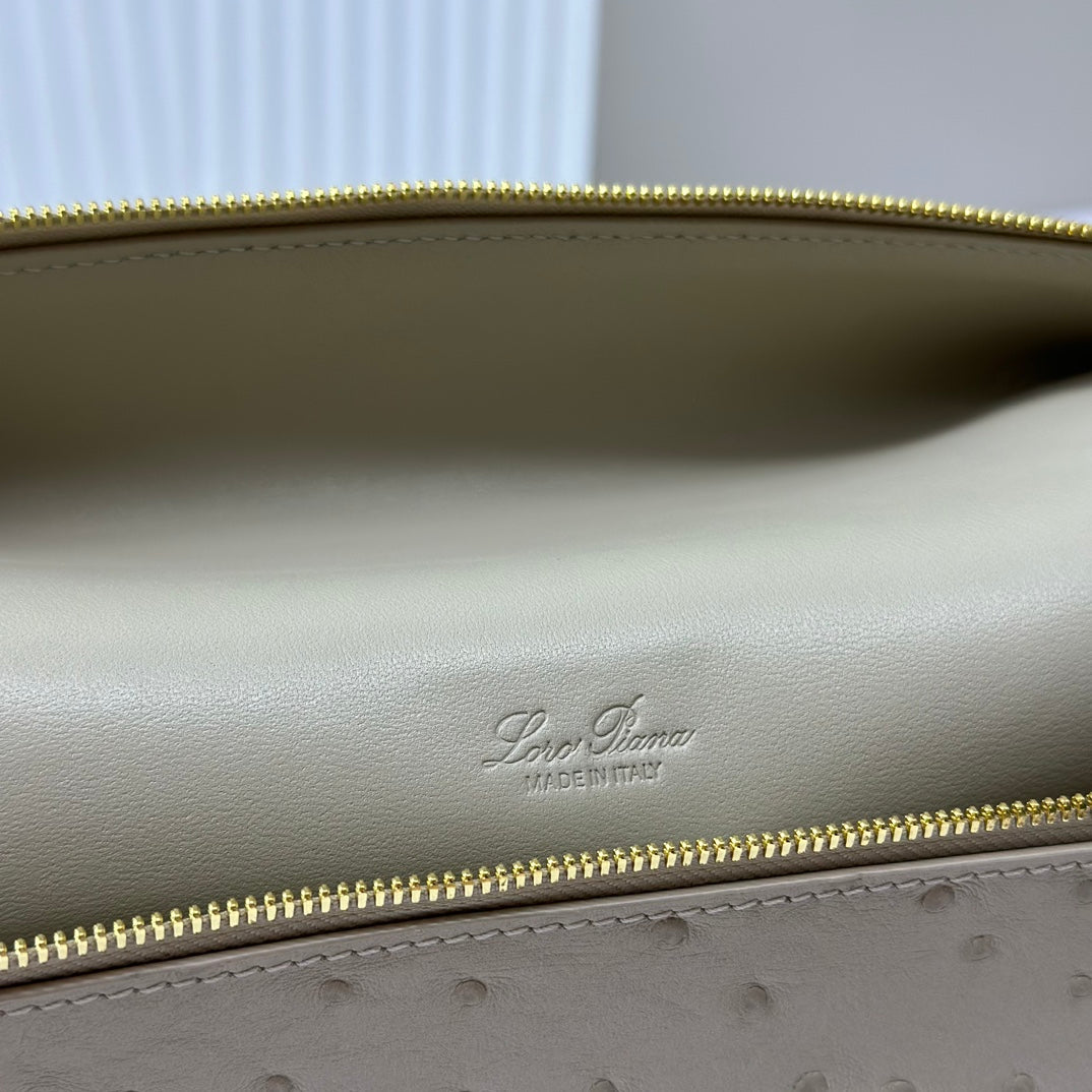 LuxluxHouse Best Quality Bags Loro Piana Women