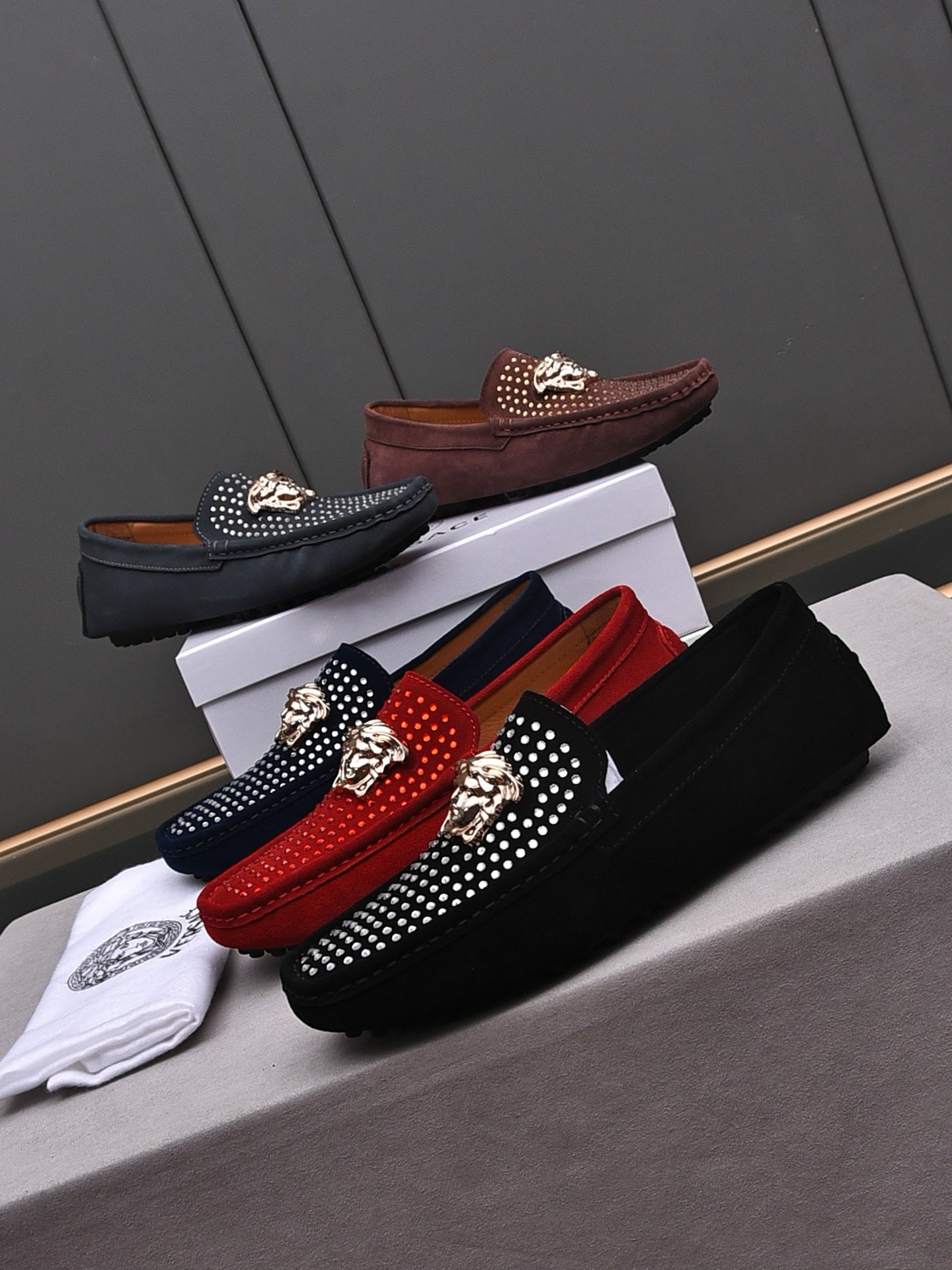 LuxluxHouse Best Quality Shoes Versace