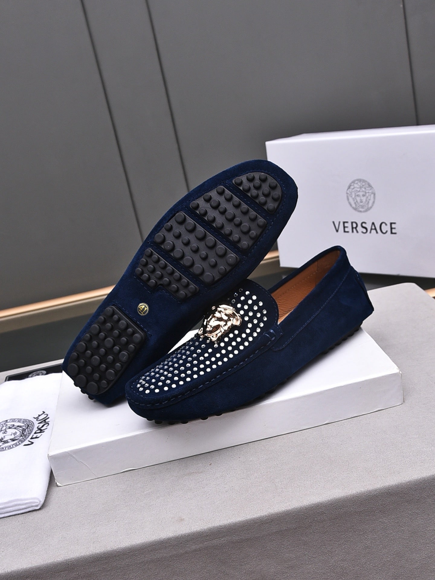 LuxluxHouse Best Quality Shoes Versace