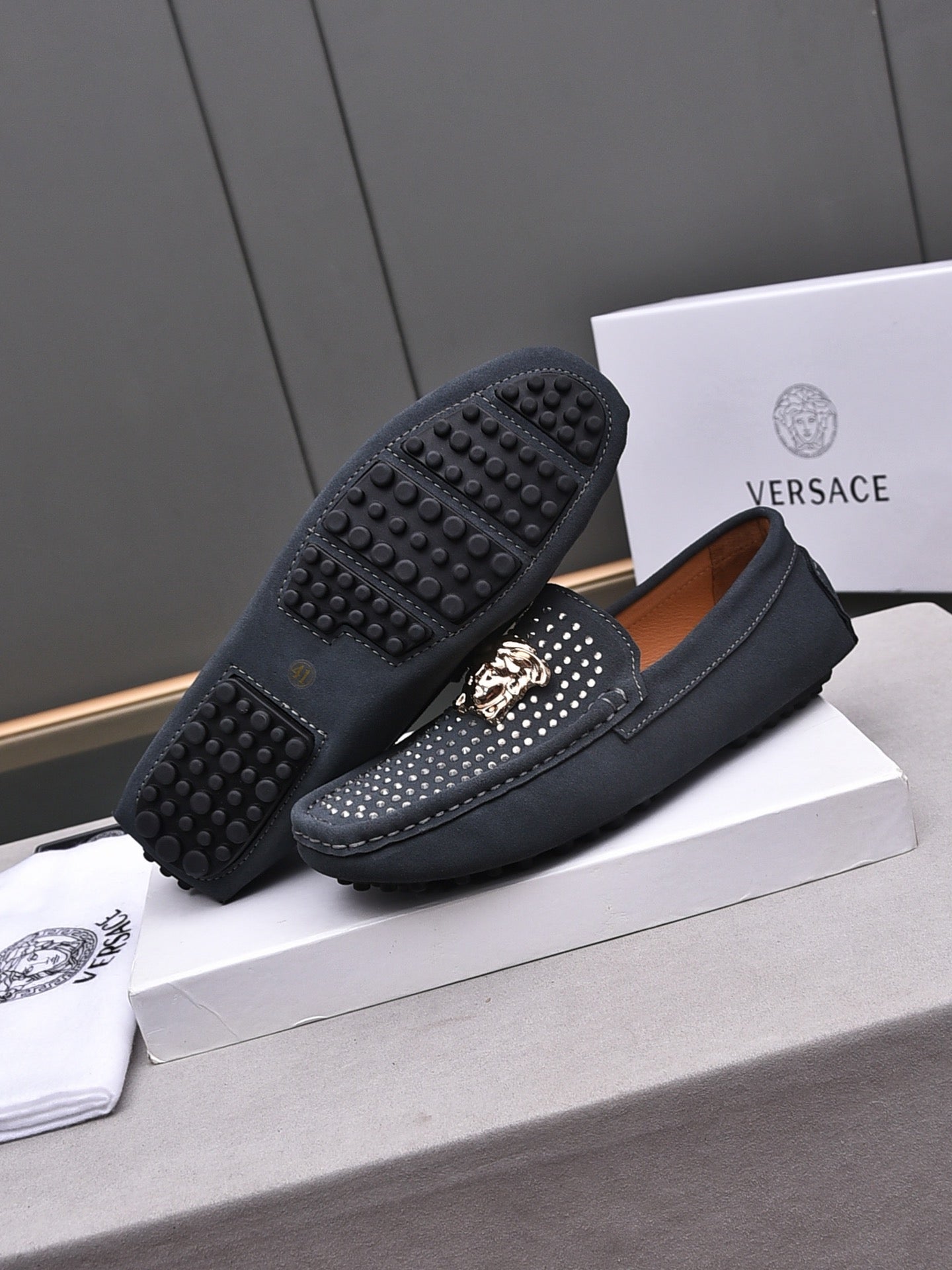 LuxluxHouse Best Quality Shoes Versace