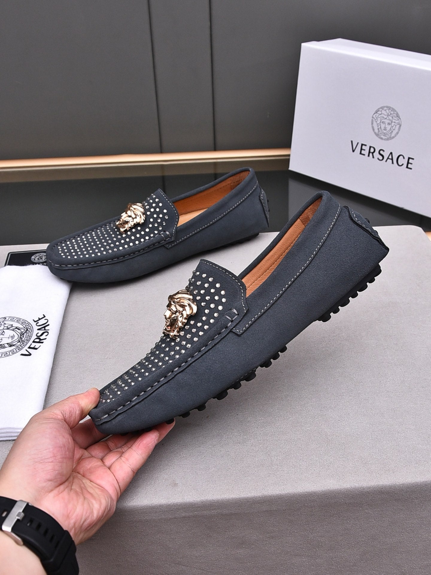 LuxluxHouse Best Quality Shoes Versace