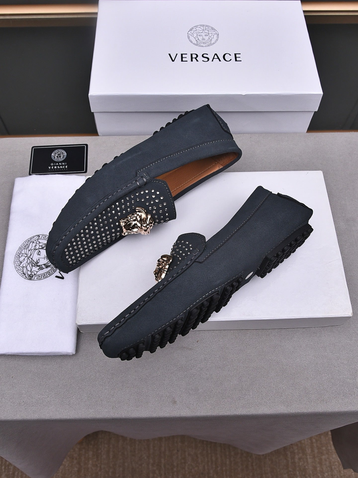 LuxluxHouse Best Quality Shoes Versace