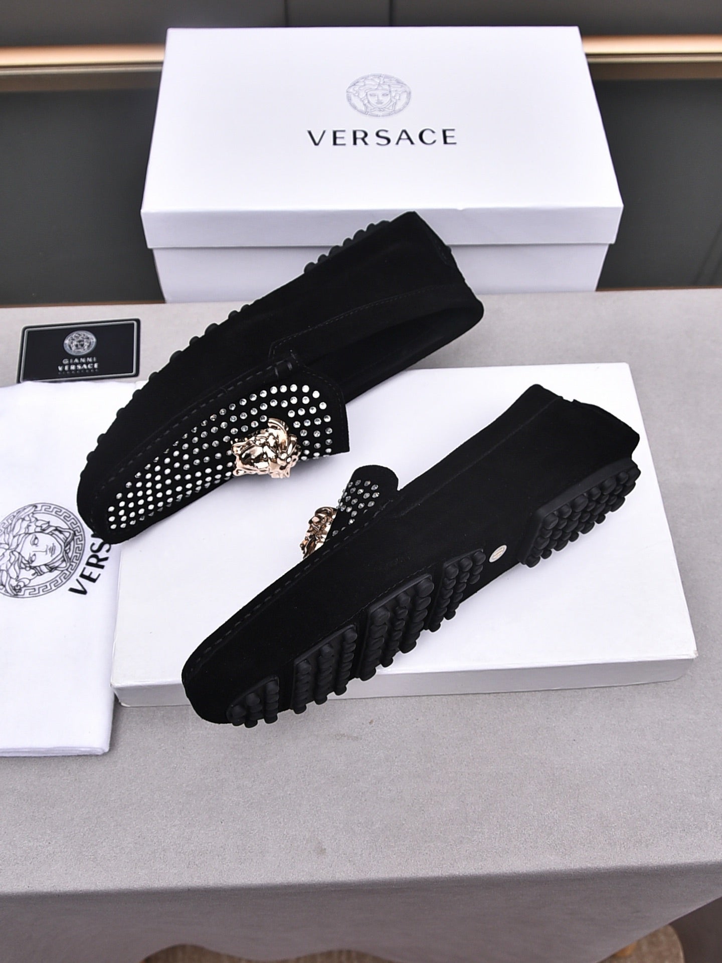 LuxluxHouse Best Quality Shoes Versace