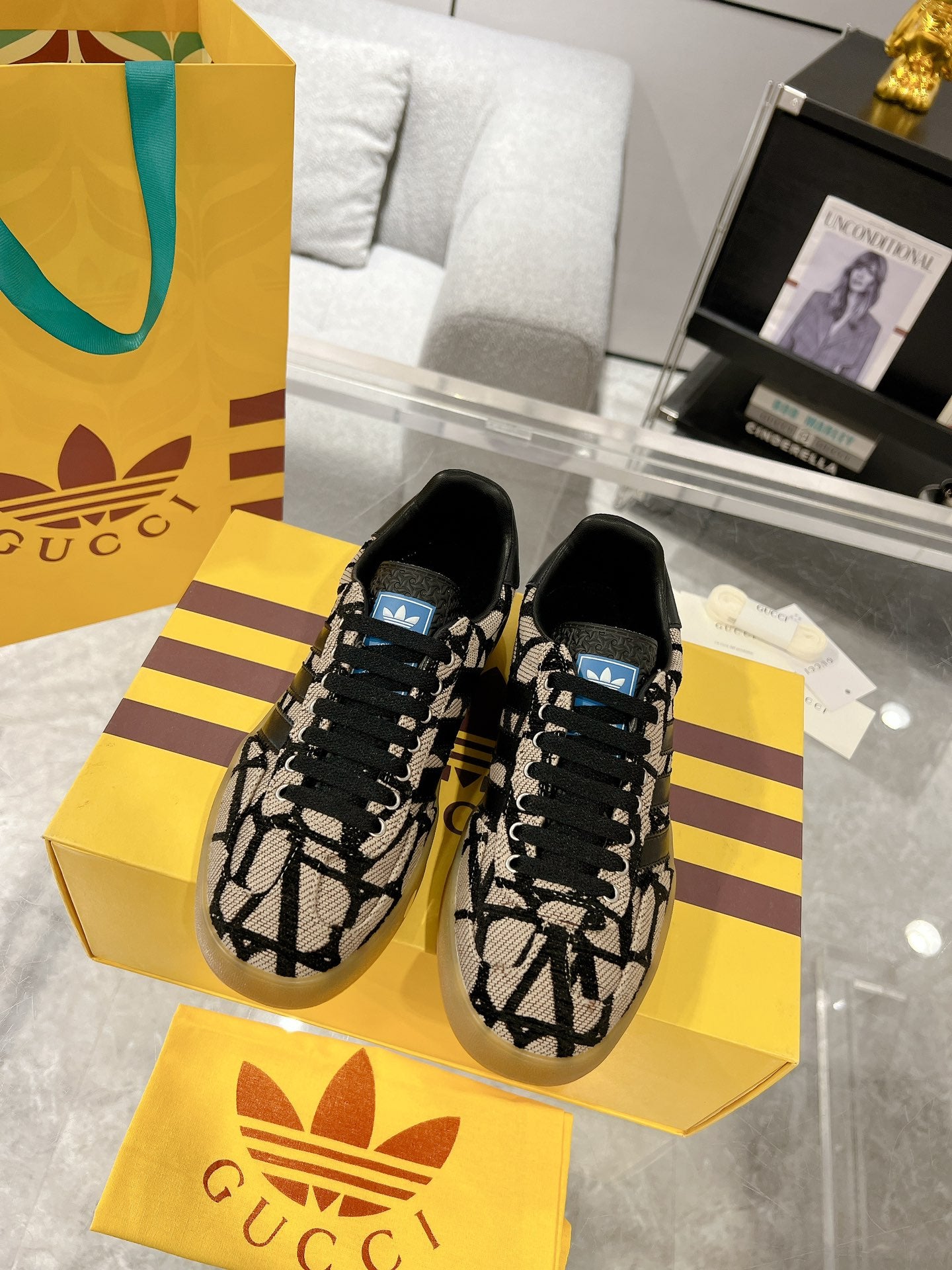 LuxluxHouse Best Quality Shoes Gucci