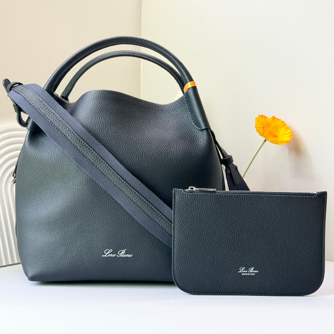 LuxluxHouse Best Quality Bags Loro Piana Women