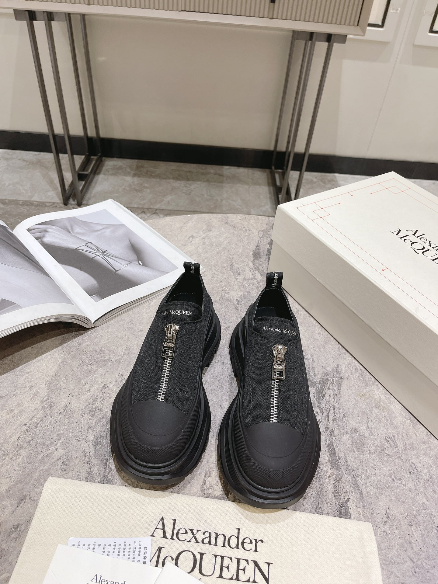 LuxluxHouse Best Quality Shoes Alexander McQueen