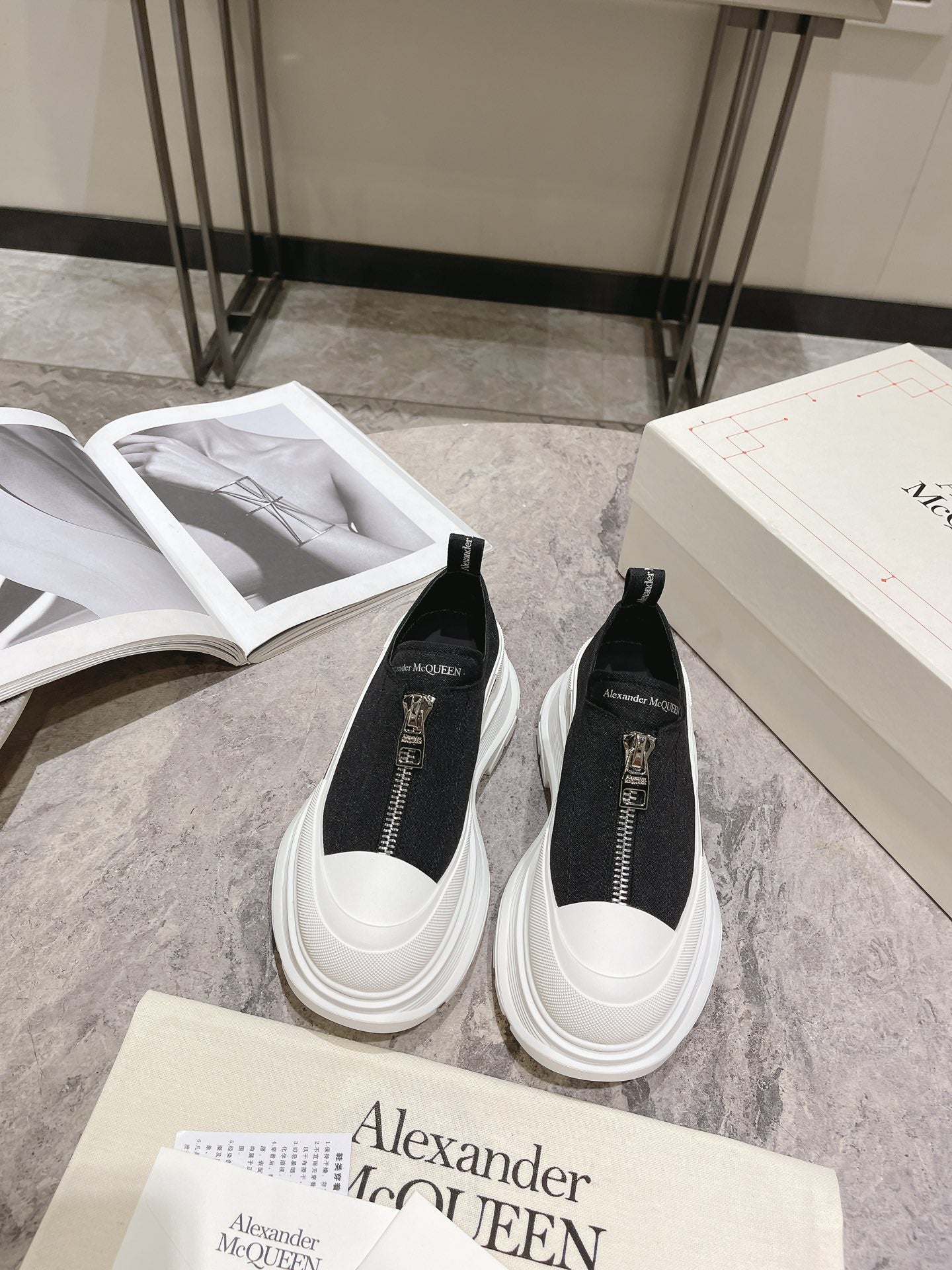 LuxluxHouse Best Quality Shoes Alexander McQueen