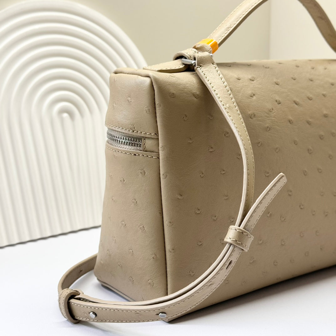 LuxluxHouse Best Quality Bags Loro Piana Women