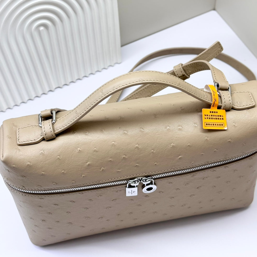 LuxluxHouse Best Quality Bags Loro Piana Women