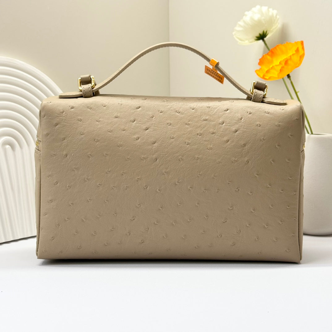 LuxluxHouse Best Quality Bags Loro Piana Women
