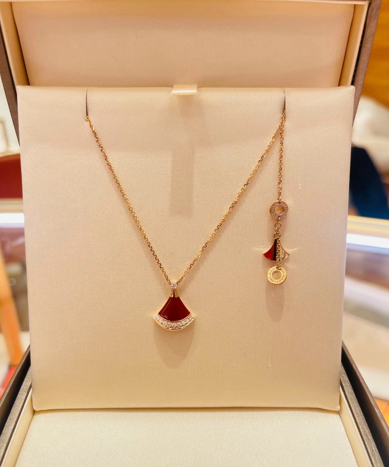 LuxluxHouse Best Quality Accessories Necklace Bvlgari