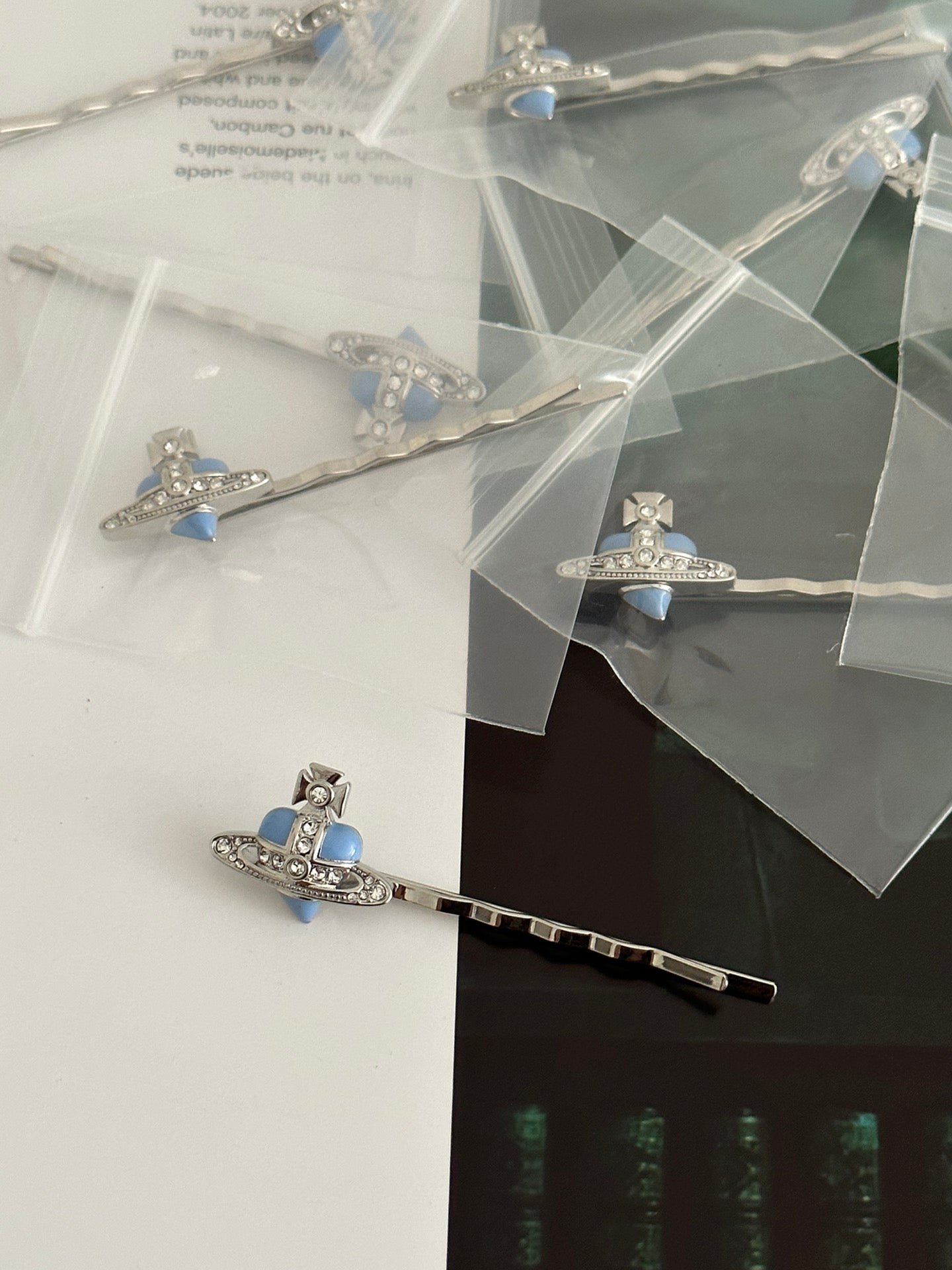 LuxluxHouse Low Price And High Quality Accessories Vivienne Westwood