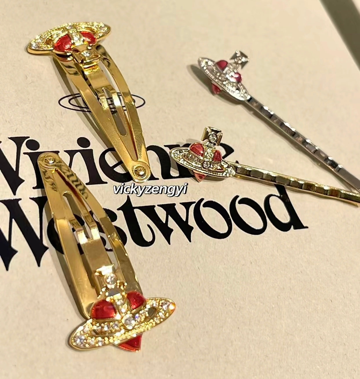 LuxluxHouse Low Price And High Quality Accessories Vivienne Westwood