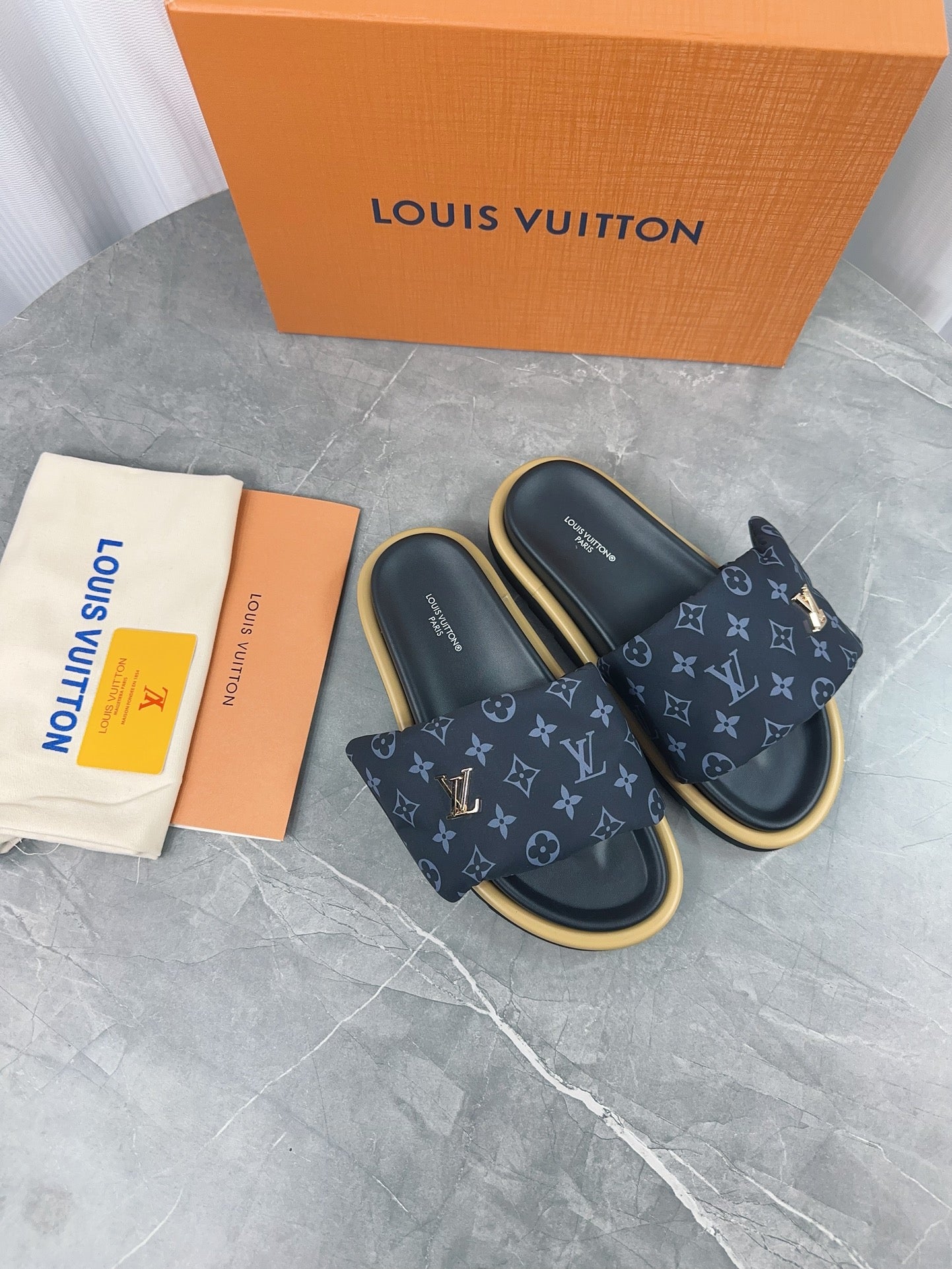 LuxluxHouse Best Quality Sandals Louis Vuitton