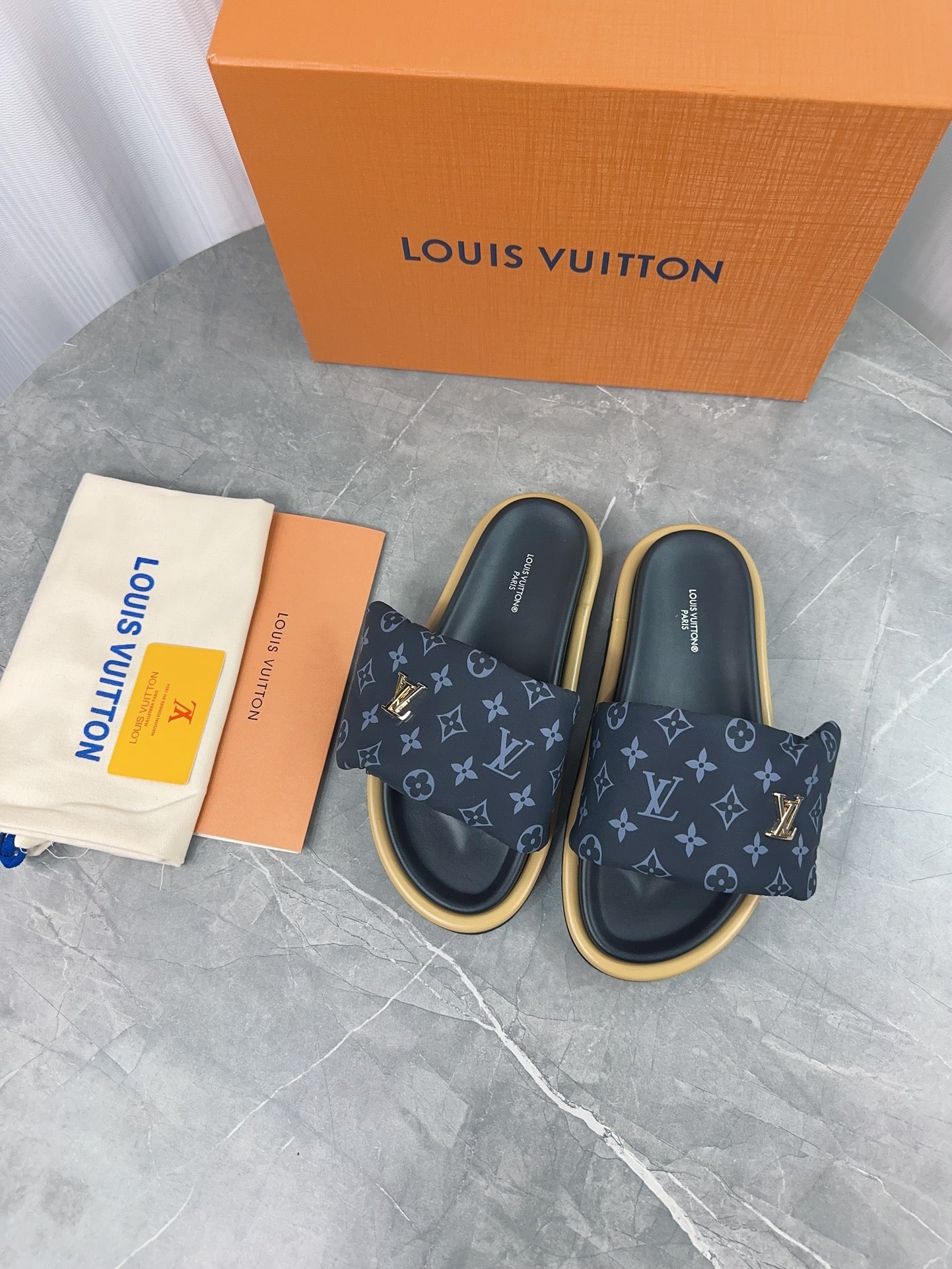 LuxluxHouse Best Quality Sandals Louis Vuitton