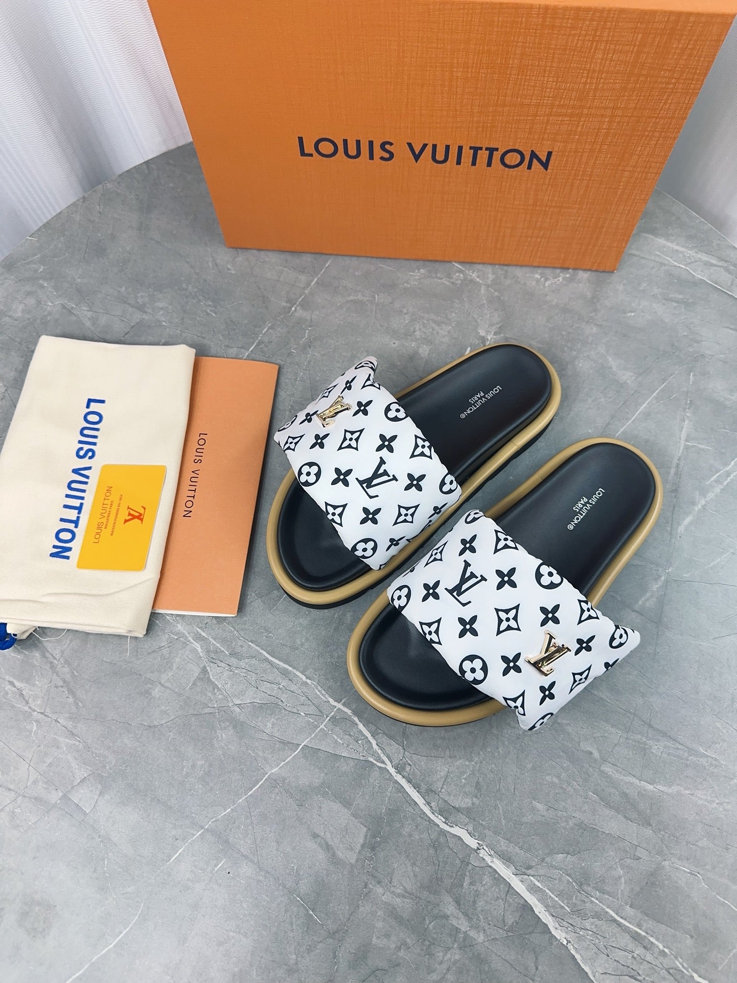 LuxluxHouse Best Quality Sandals Louis Vuitton