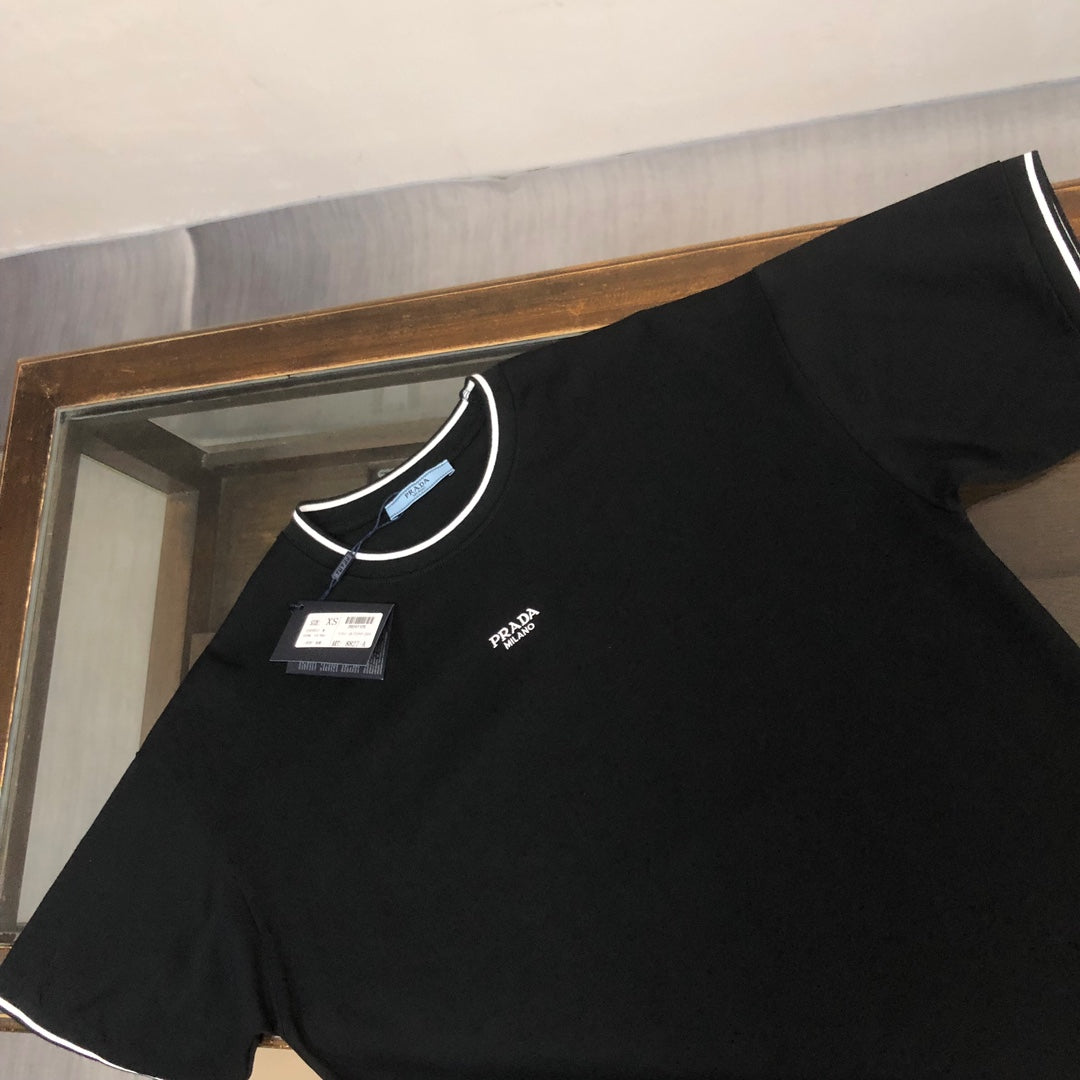 LuxluxHouse Best Quality Clothes T-shirt Prada