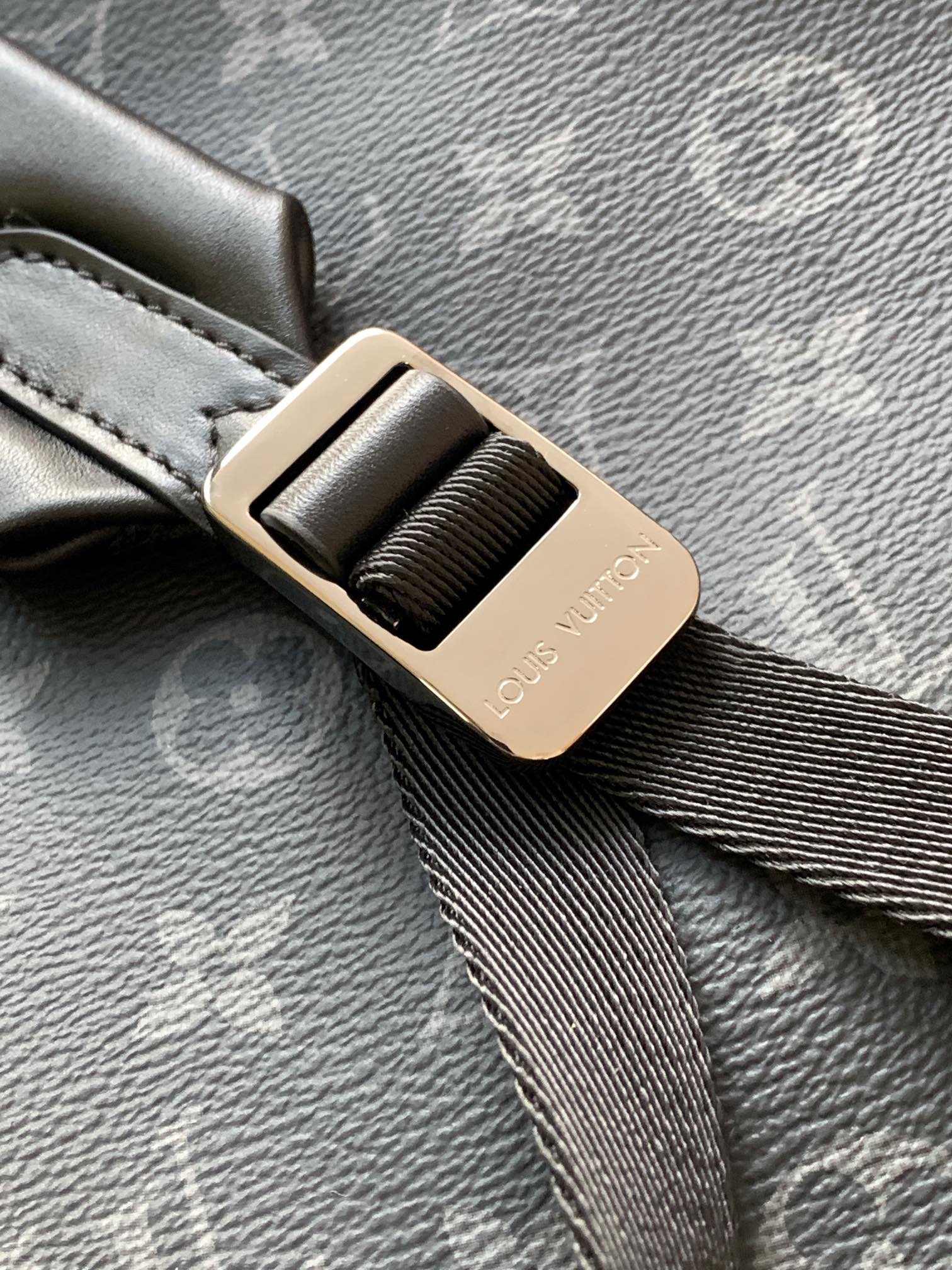LuxluxHouse Best Quality Bags Louis Vuitton Men