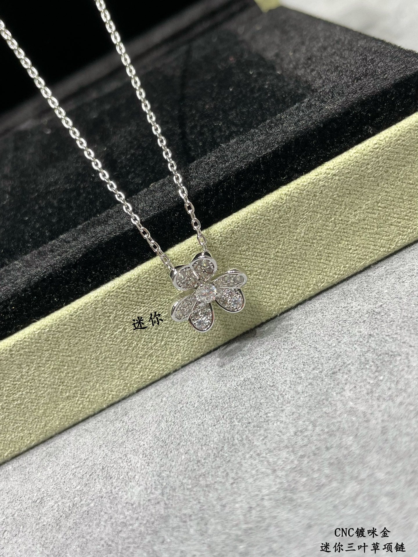 LuxluxHouse Best Quality Accessories Van Cleef & Arpels