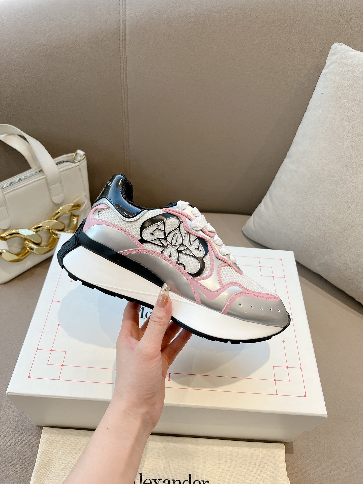 LuxluxHouse Best Quality Shoes Alexander McQueen
