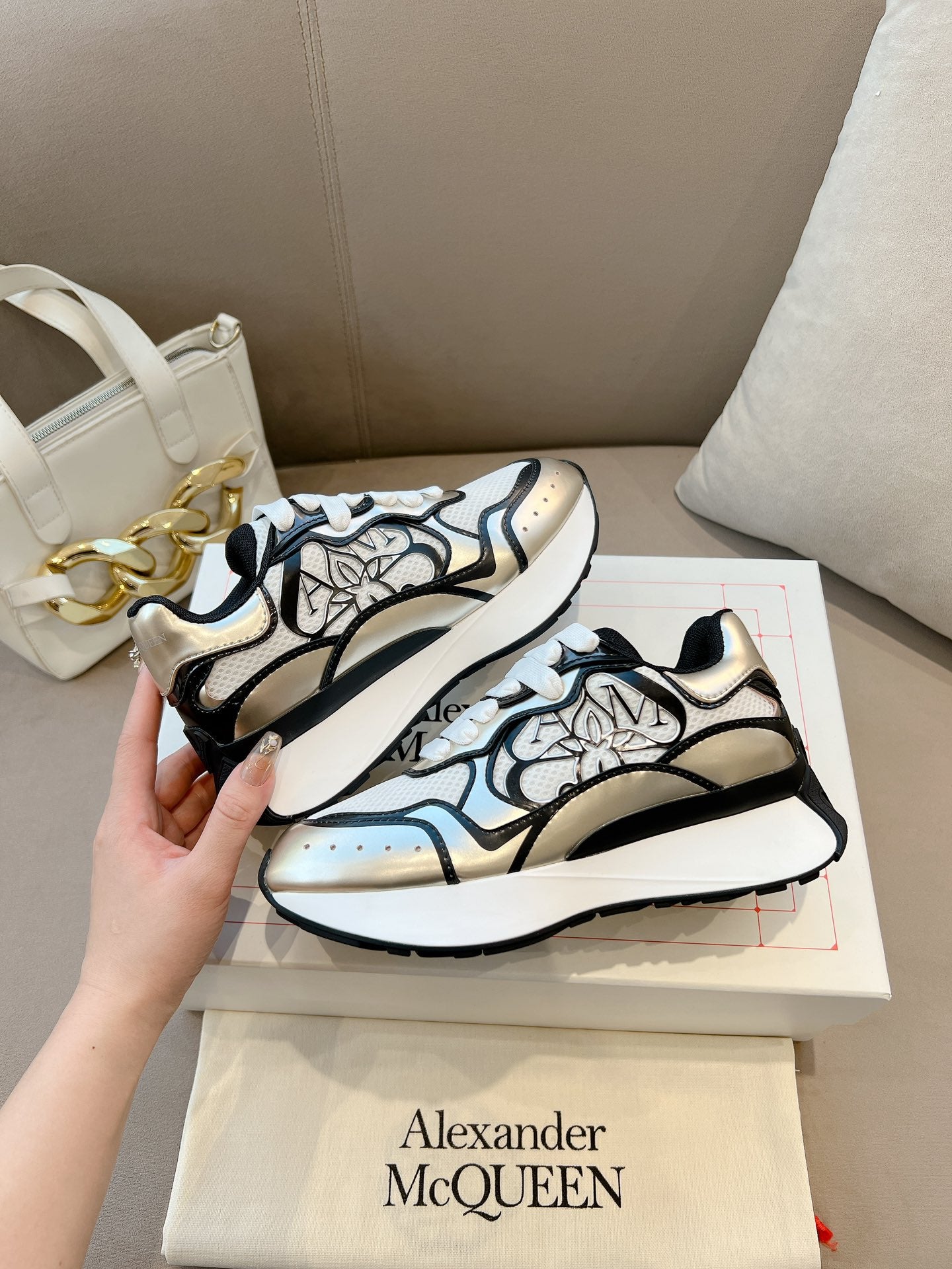 LuxluxHouse Best Quality Shoes Alexander McQueen