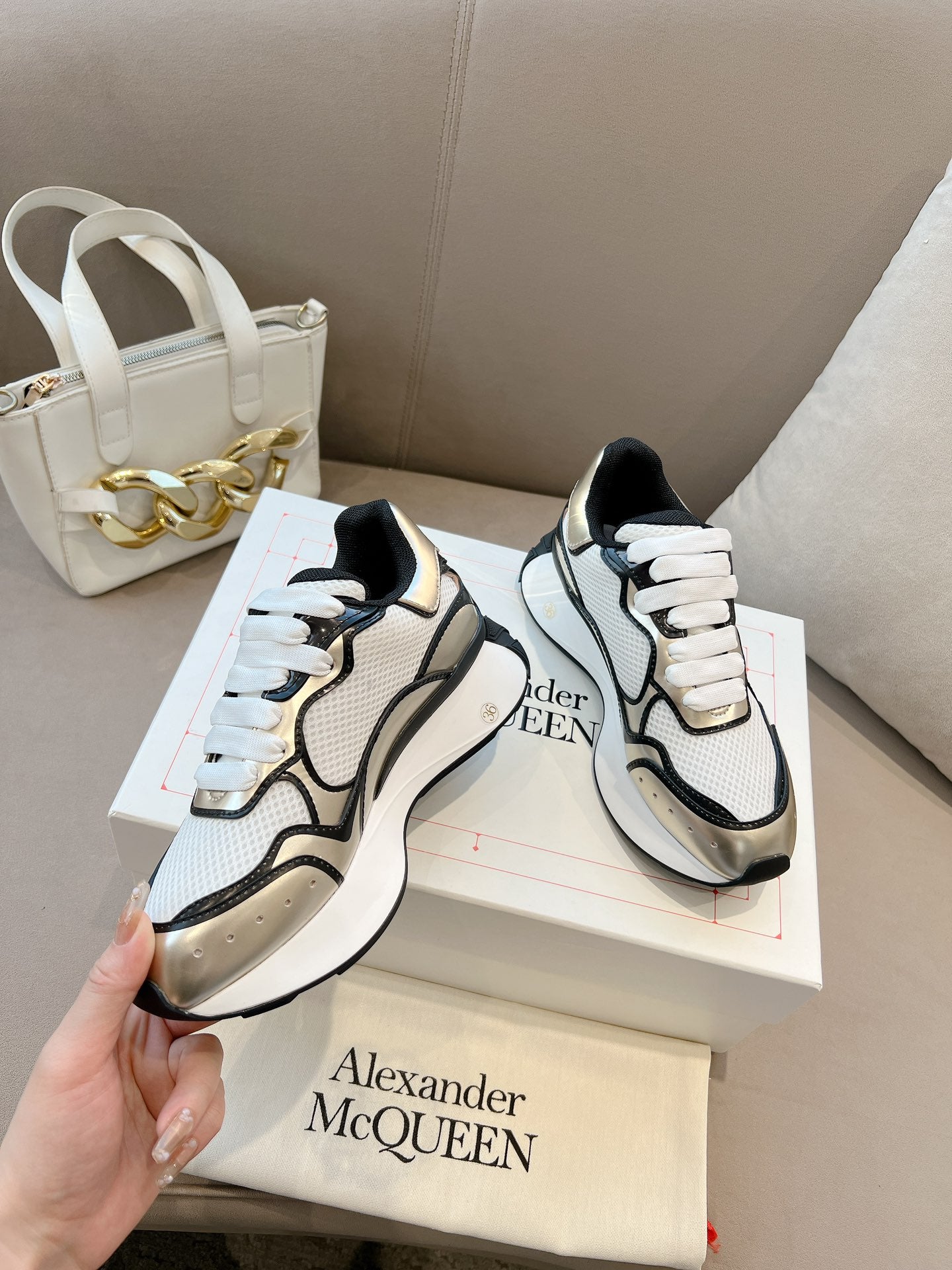 LuxluxHouse Best Quality Shoes Alexander McQueen