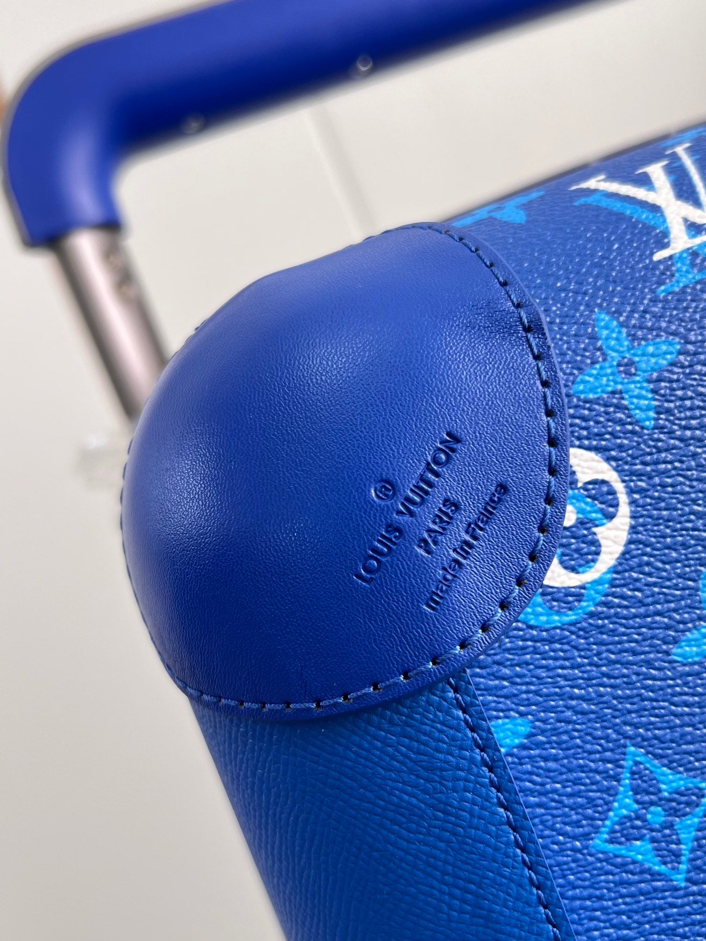 LuxluxHouse Best Quality Bags Luggage