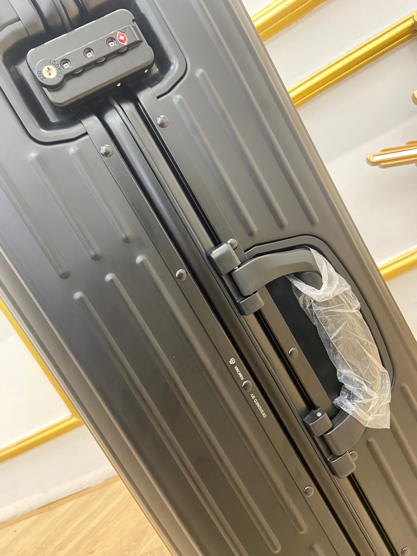 LuxluxHouse Best Quality Bags Luggage