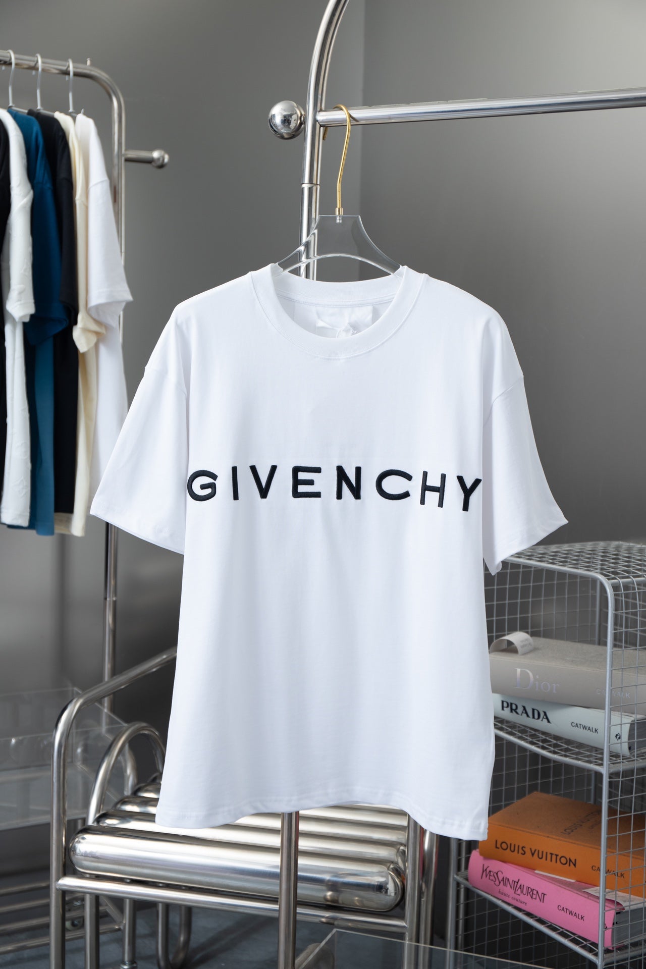 LuxluxHouse Best Quality Clothes Givenchy T-shirt