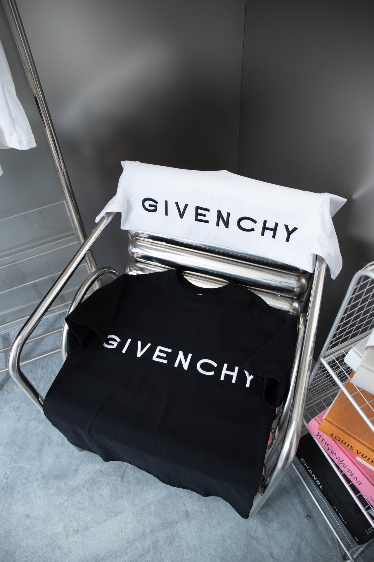 LuxluxHouse Best Quality Clothes Givenchy T-shirt
