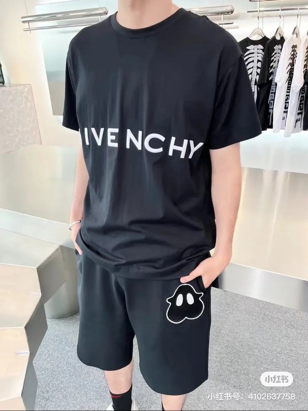 LuxluxHouse Best Quality Clothes Givenchy T-shirt