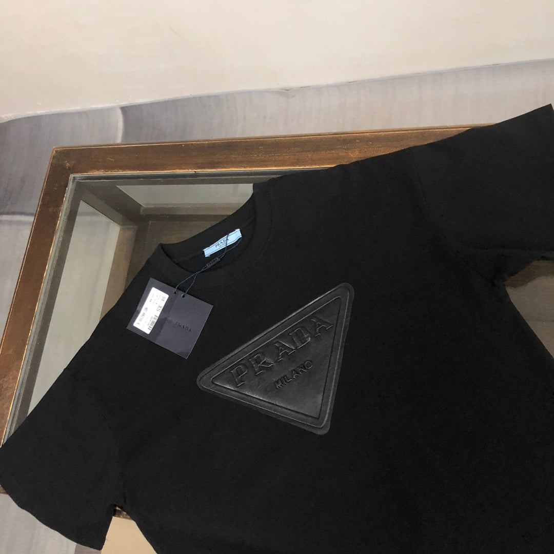 LuxluxHouse Best Quality Clothes T-shirt Prada