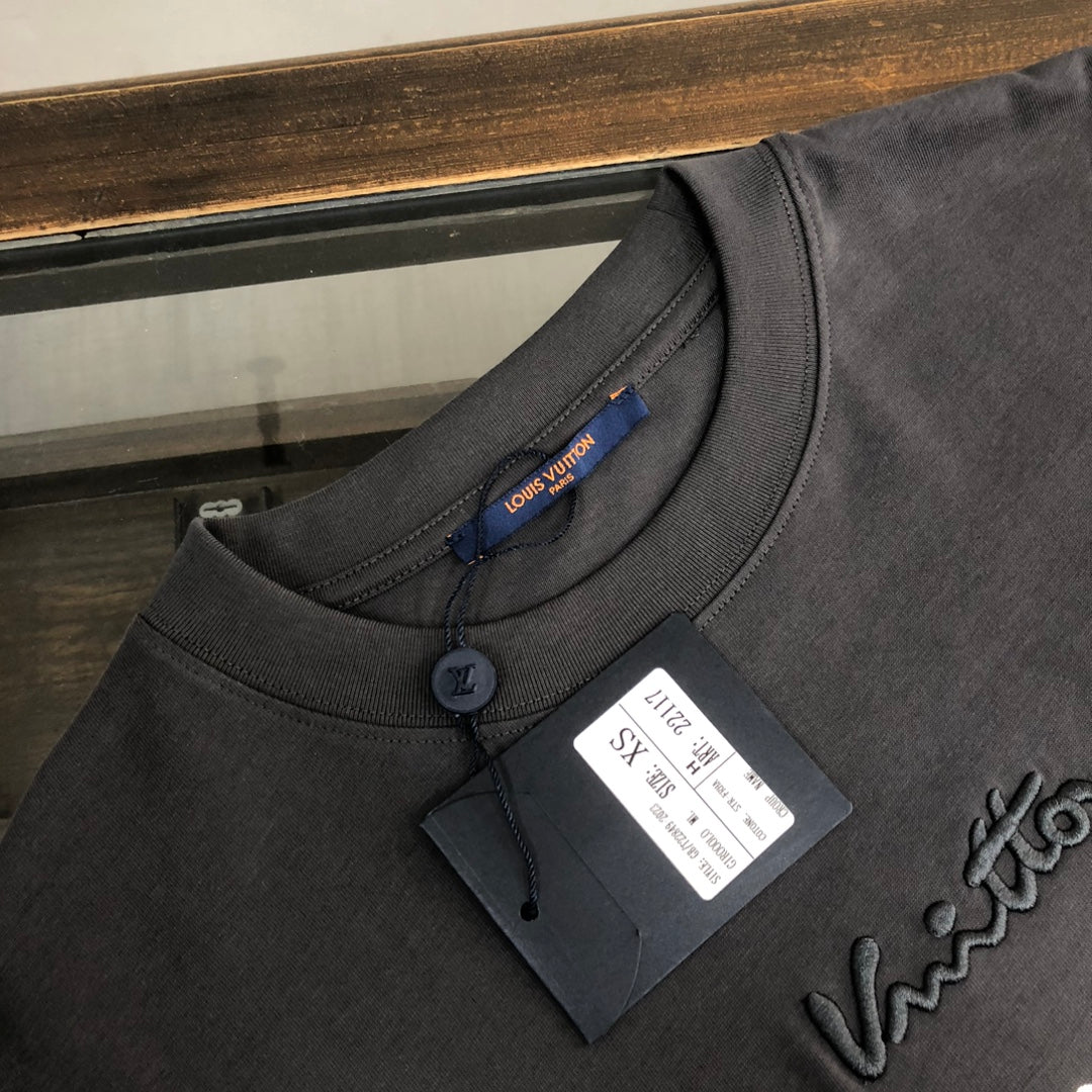 LuxluxHouse Best Quality Clothes T-shirt Louis Vuitton