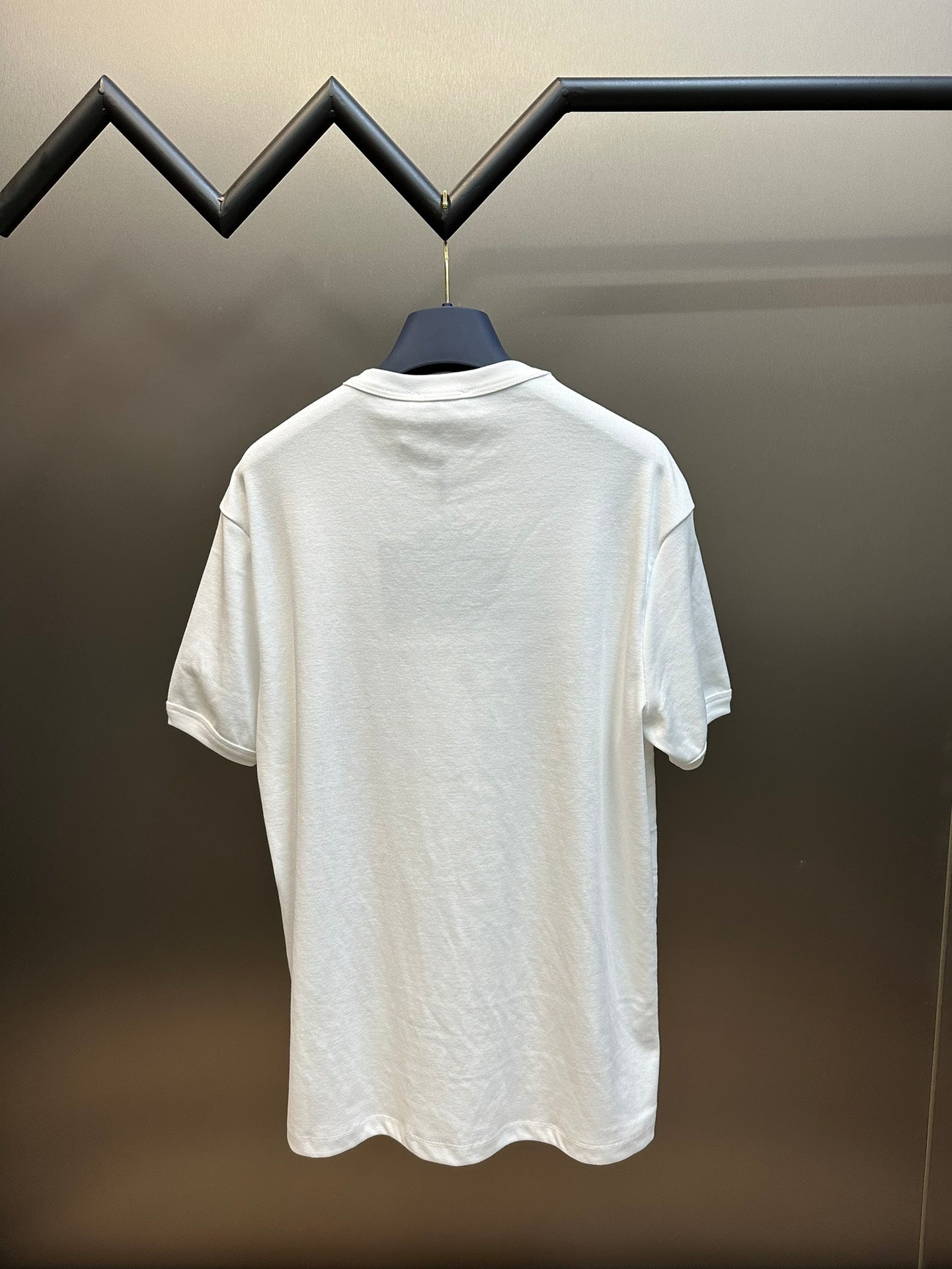 LuxluxHouse Best Quality Clothes T-shirt Prada