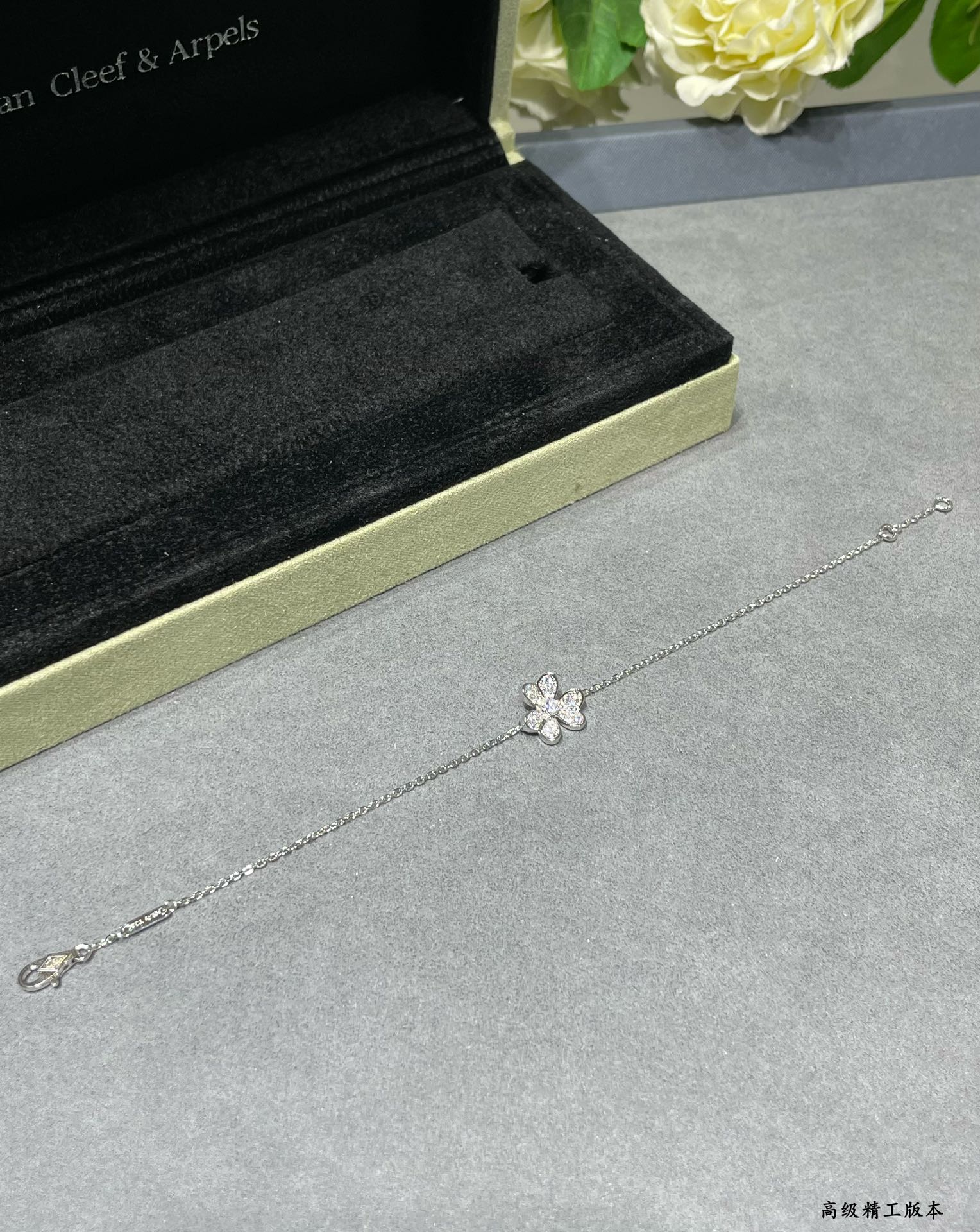 LuxluxHouse Best Quality Accessories Van Cleef & Arpels