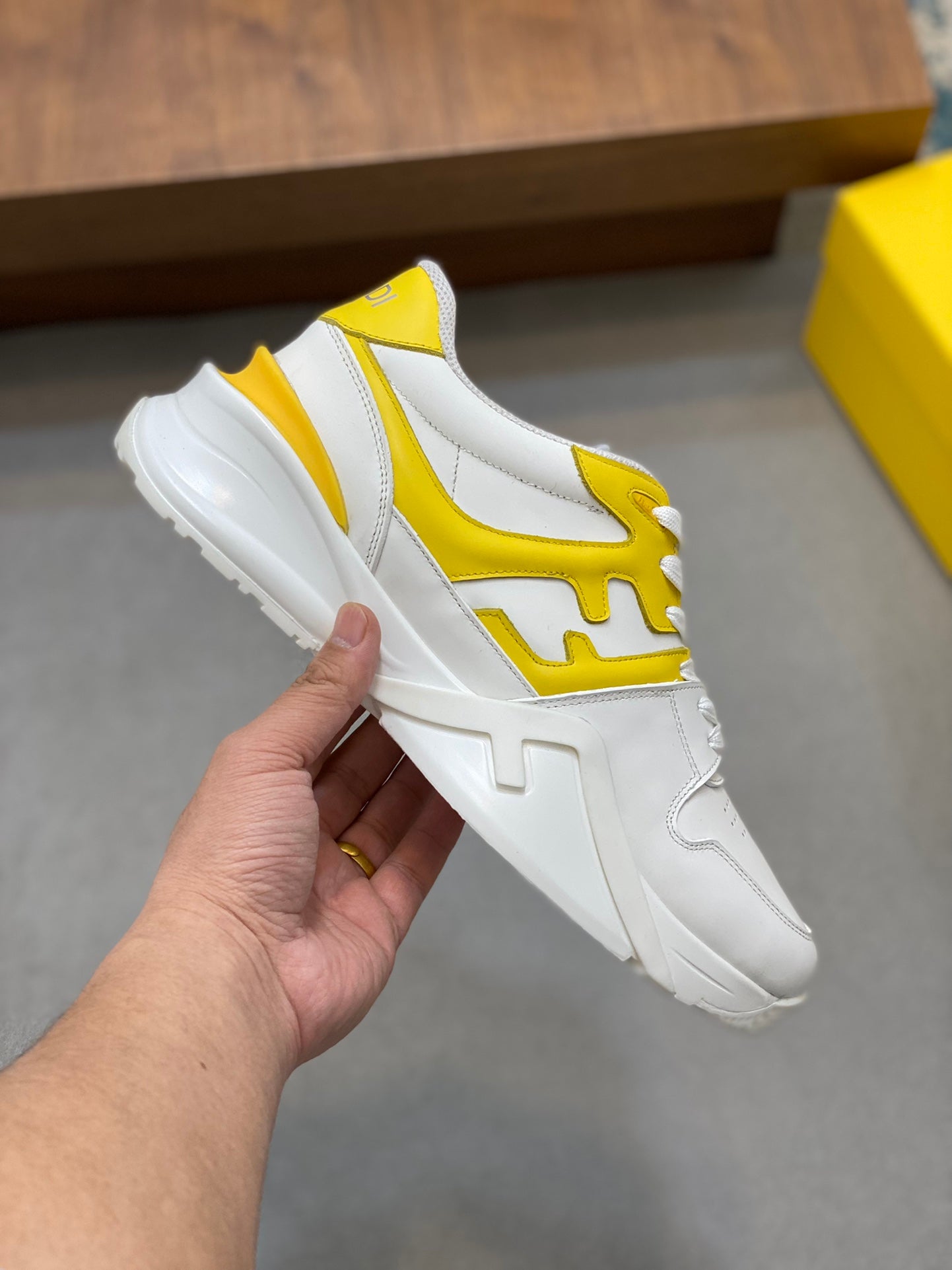LuxluxHouse Best Quality Shoes Fendi