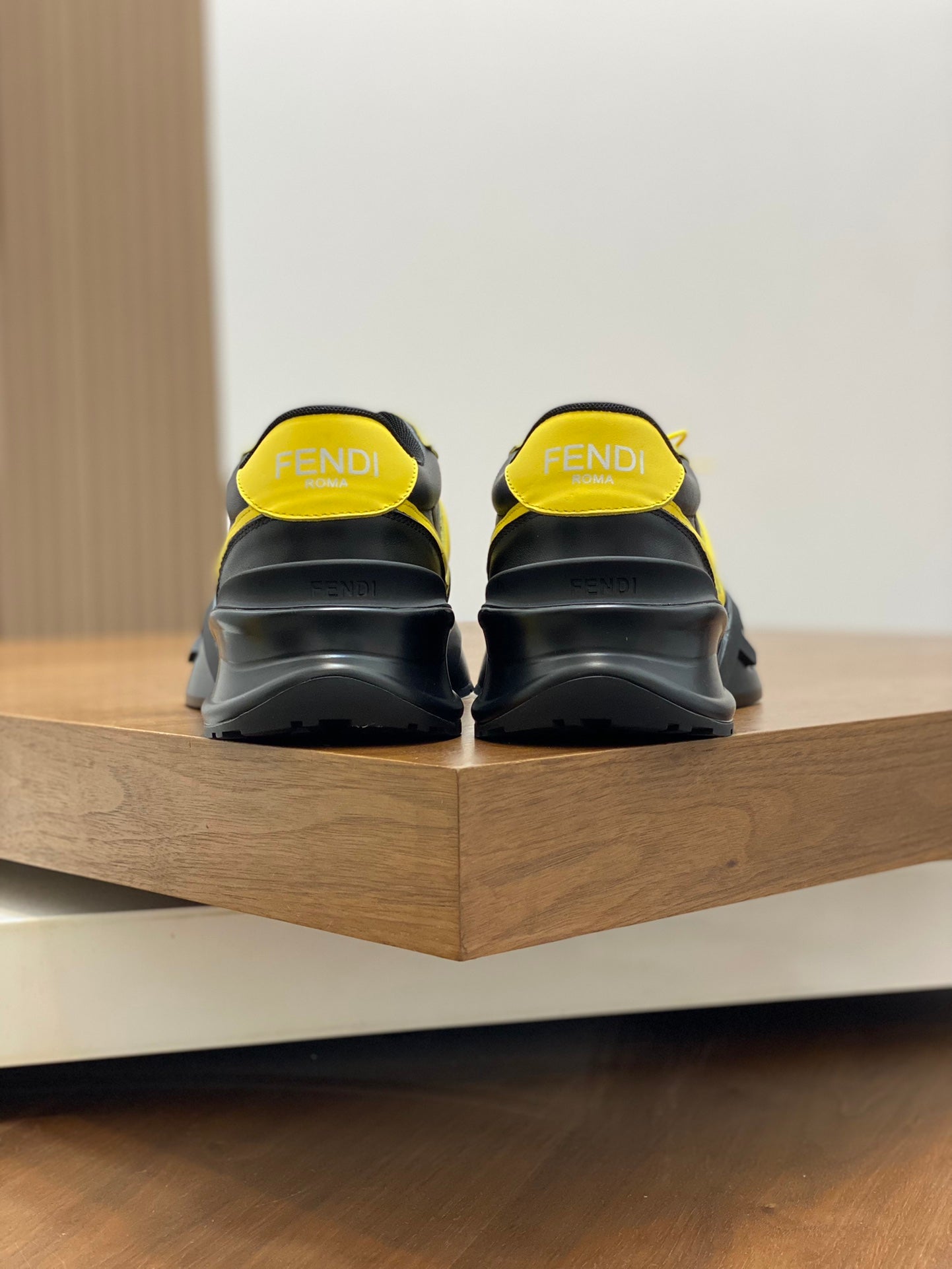 LuxluxHouse Best Quality Shoes Fendi