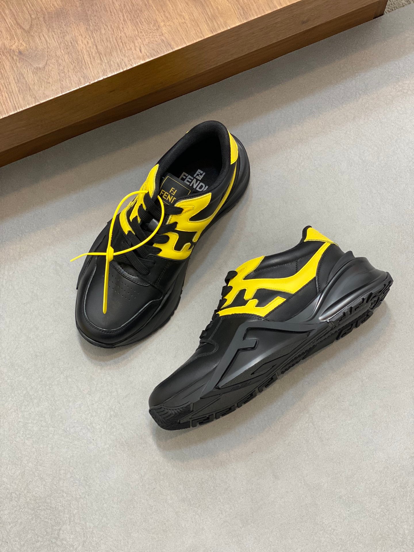 LuxluxHouse Best Quality Shoes Fendi