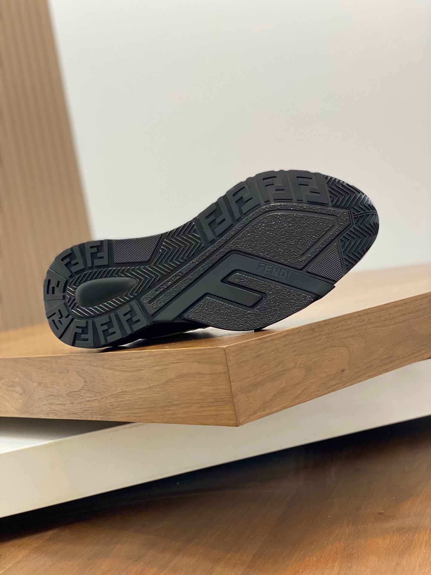 LuxluxHouse Best Quality Shoes Fendi
