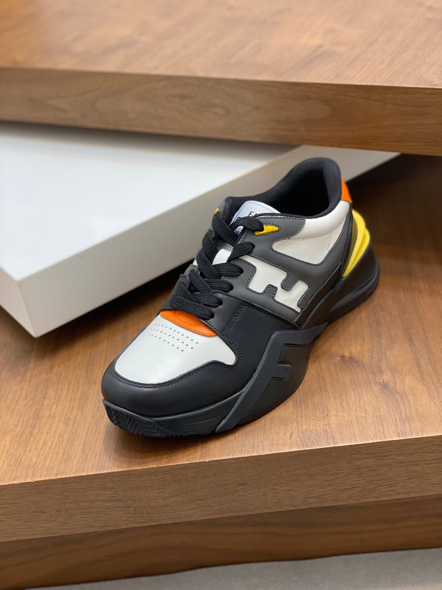 LuxluxHouse Best Quality Shoes Fendi