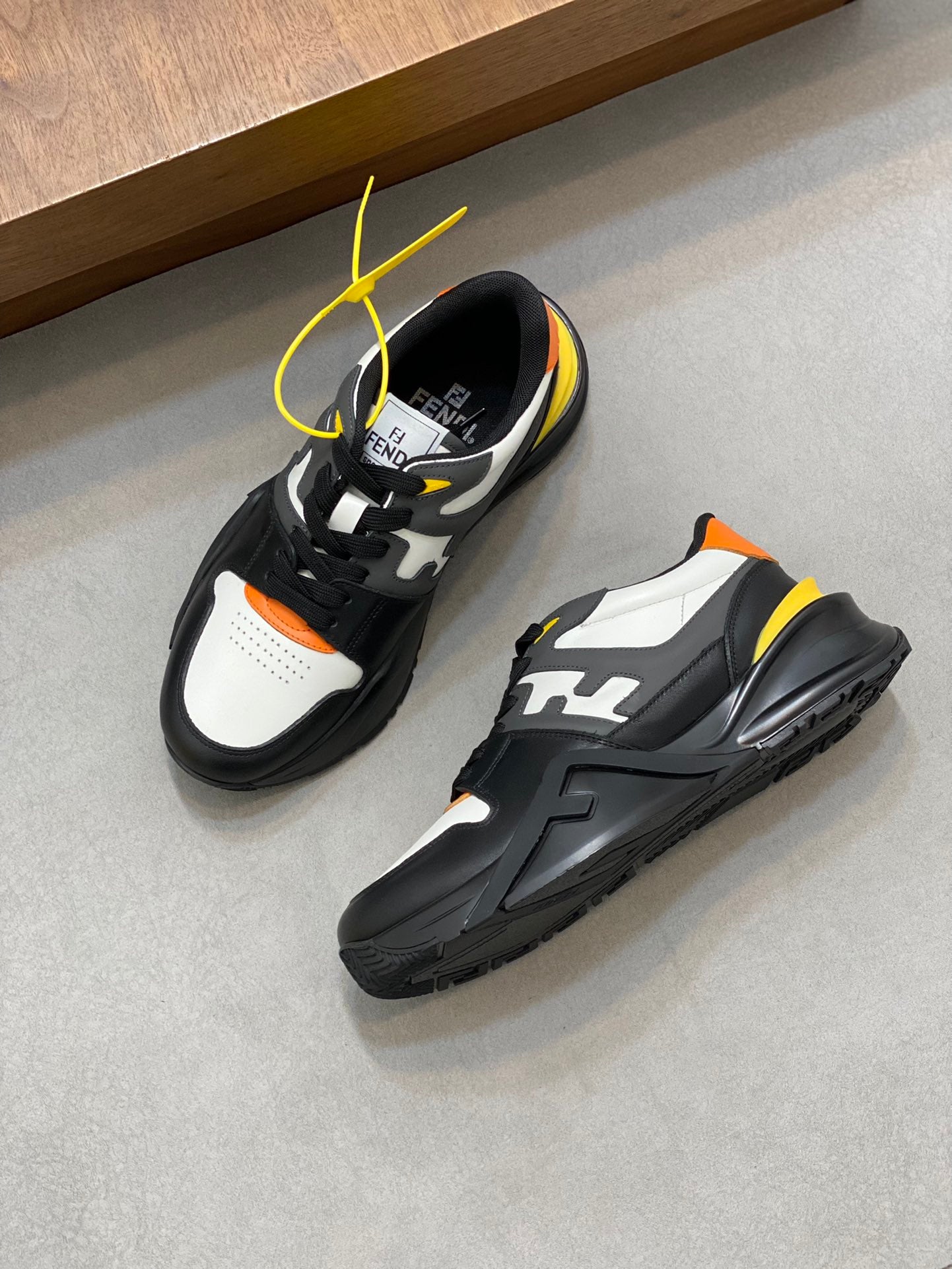 LuxluxHouse Best Quality Shoes Fendi