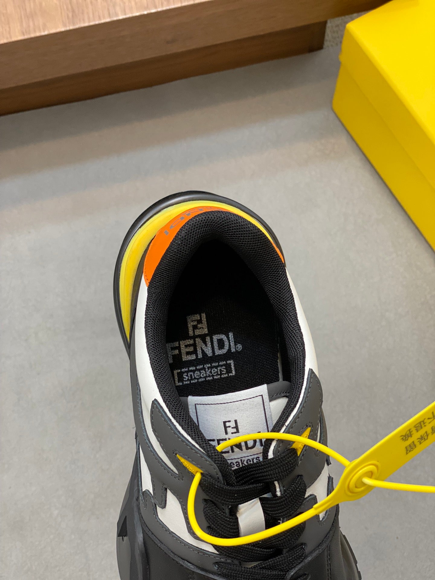 LuxluxHouse Best Quality Shoes Fendi